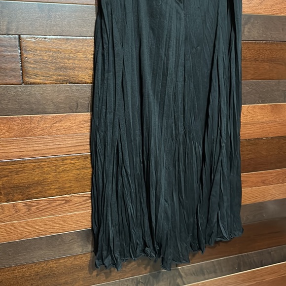 Dress Barn Stretchy Black Plissy Maxi Skirt - Picture 2 of 8